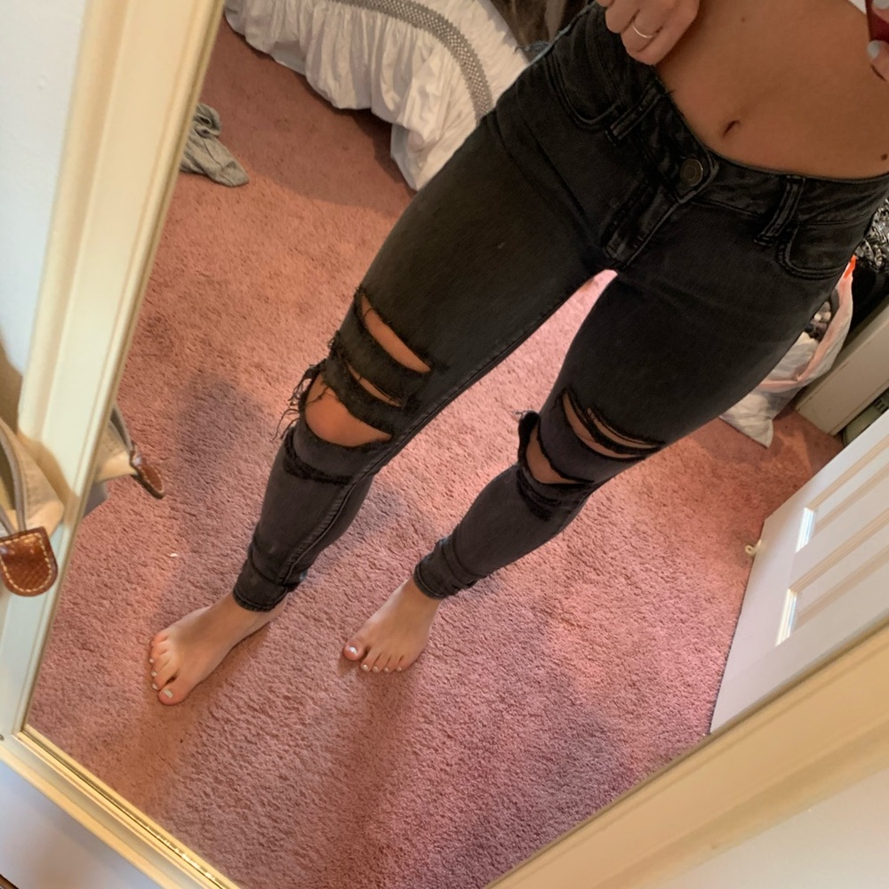 COPY - American Eagle Ripped Jegging